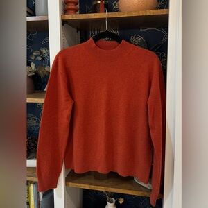 Quince 100% Cashmere sweater